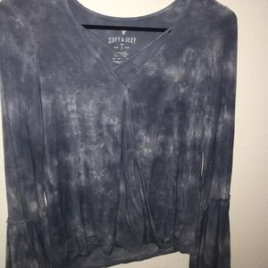 american eagle blue flowy top